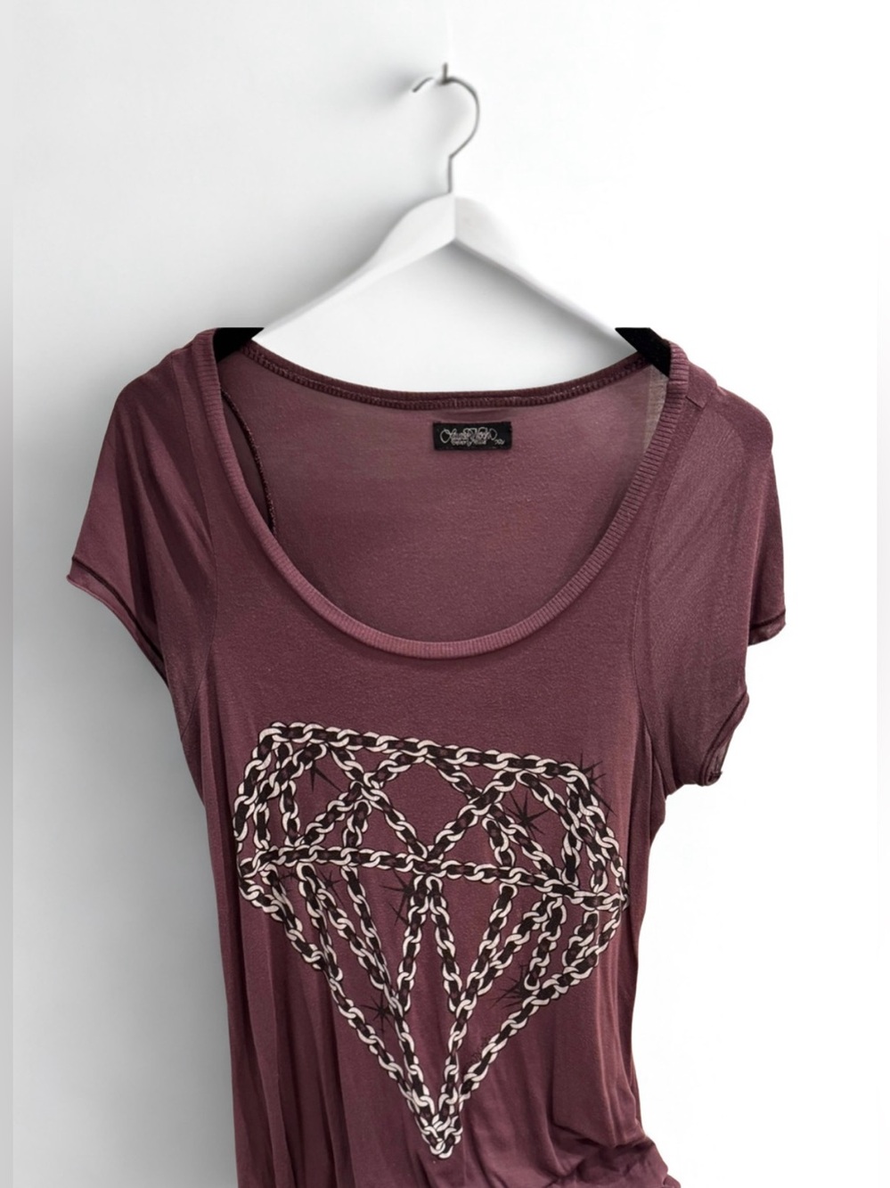 Lauren Moshi Short Sleeve Scoop Tee in Mauve Plum w Braided Diamond Graphic, XS